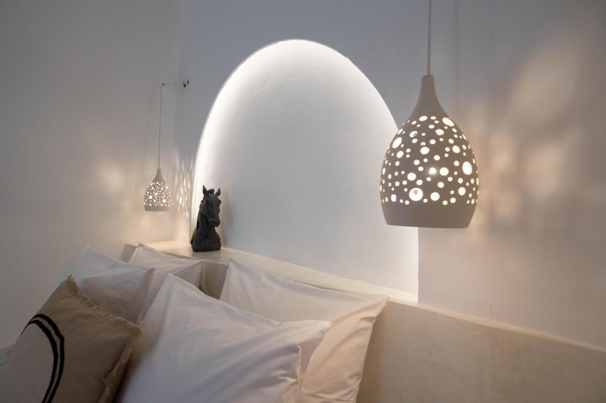 The Magic Luxury Cave Suites Vóthon 外观 照片