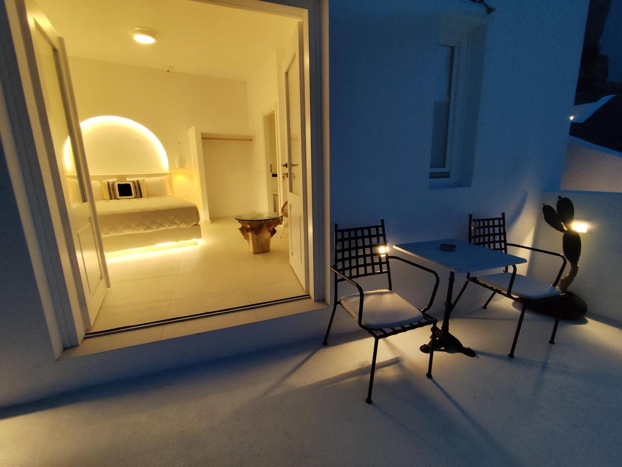 The Magic Luxury Cave Suites Vóthon 外观 照片