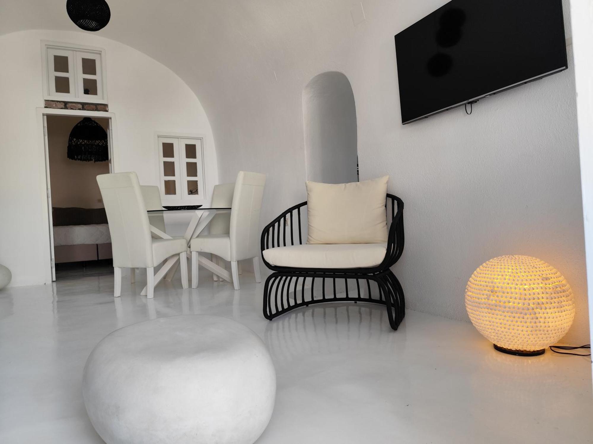 The Magic Luxury Cave Suites Vóthon 外观 照片