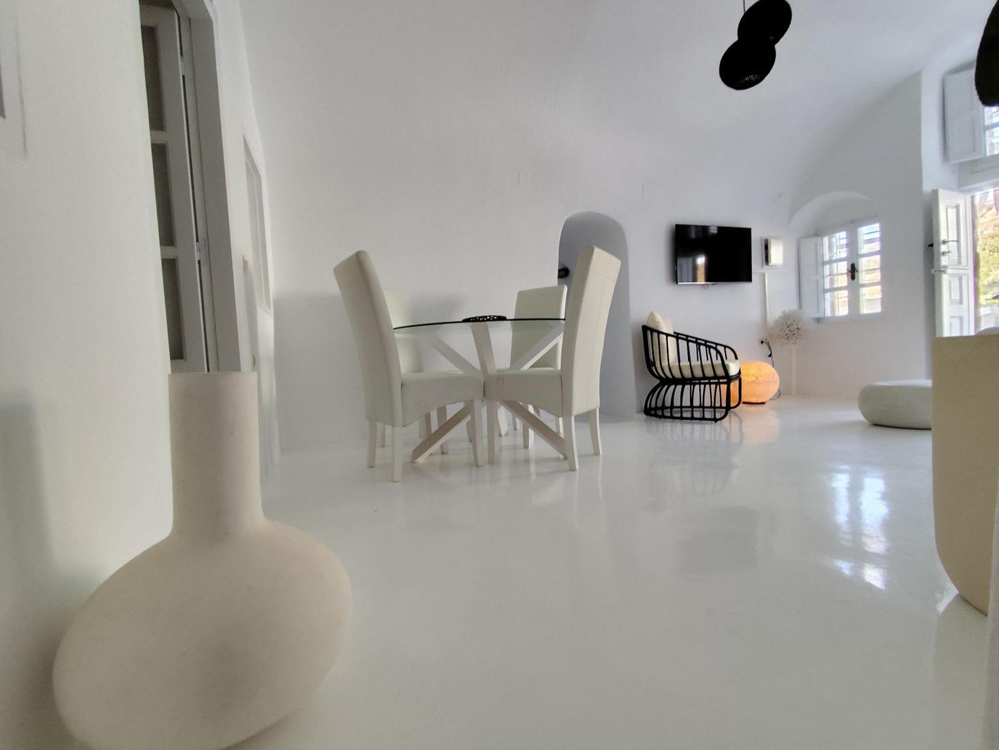 The Magic Luxury Cave Suites Vóthon 外观 照片