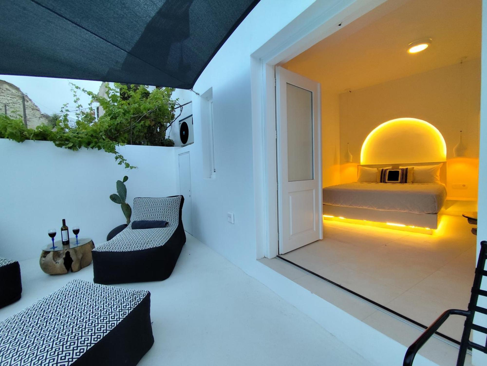 The Magic Luxury Cave Suites Vóthon 外观 照片