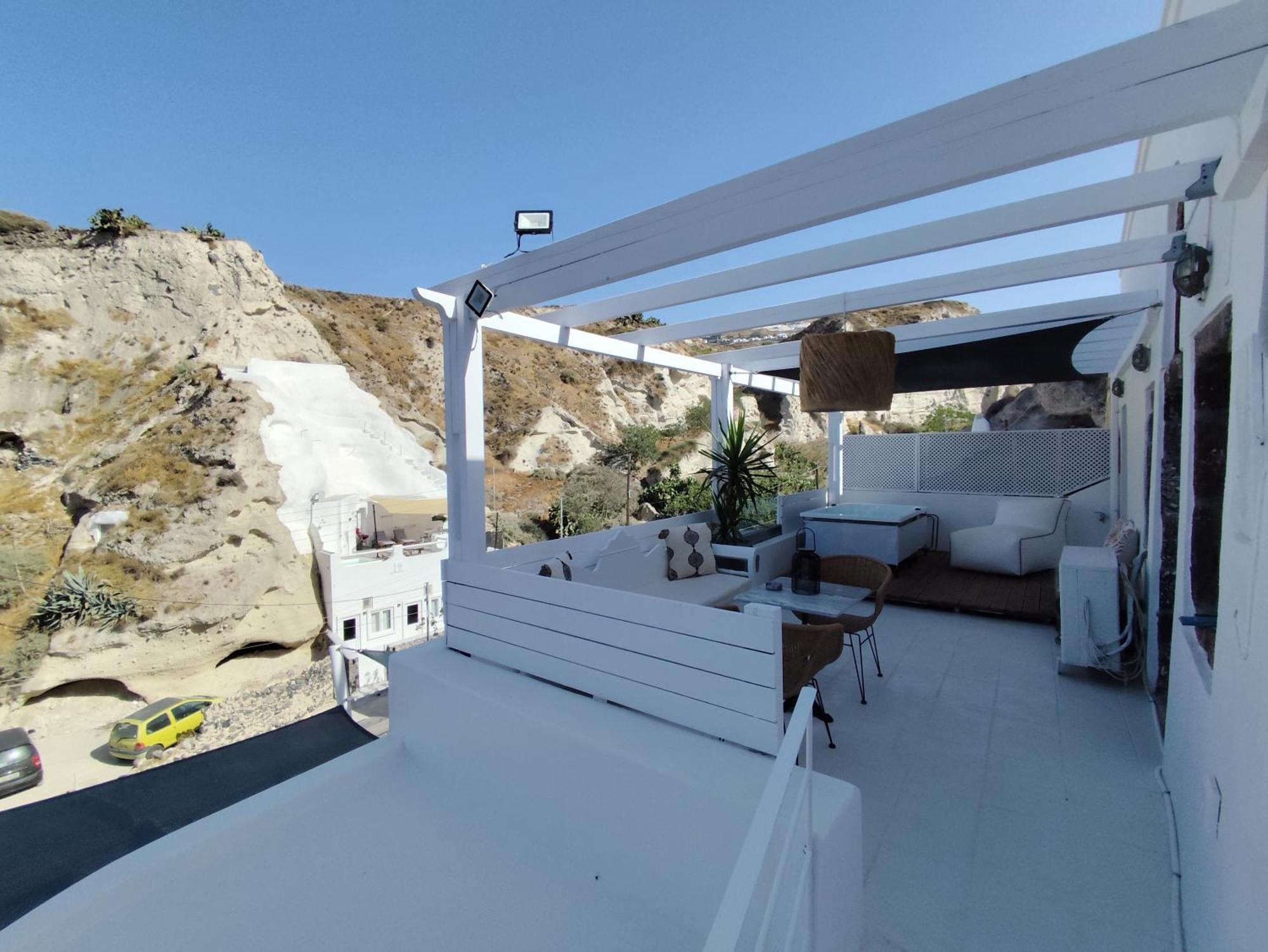 The Magic Luxury Cave Suites Vóthon 外观 照片